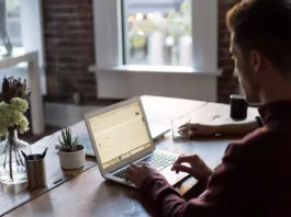 How a 22-Year-Old Balances Two Remote Jobs to Earn $144,000
