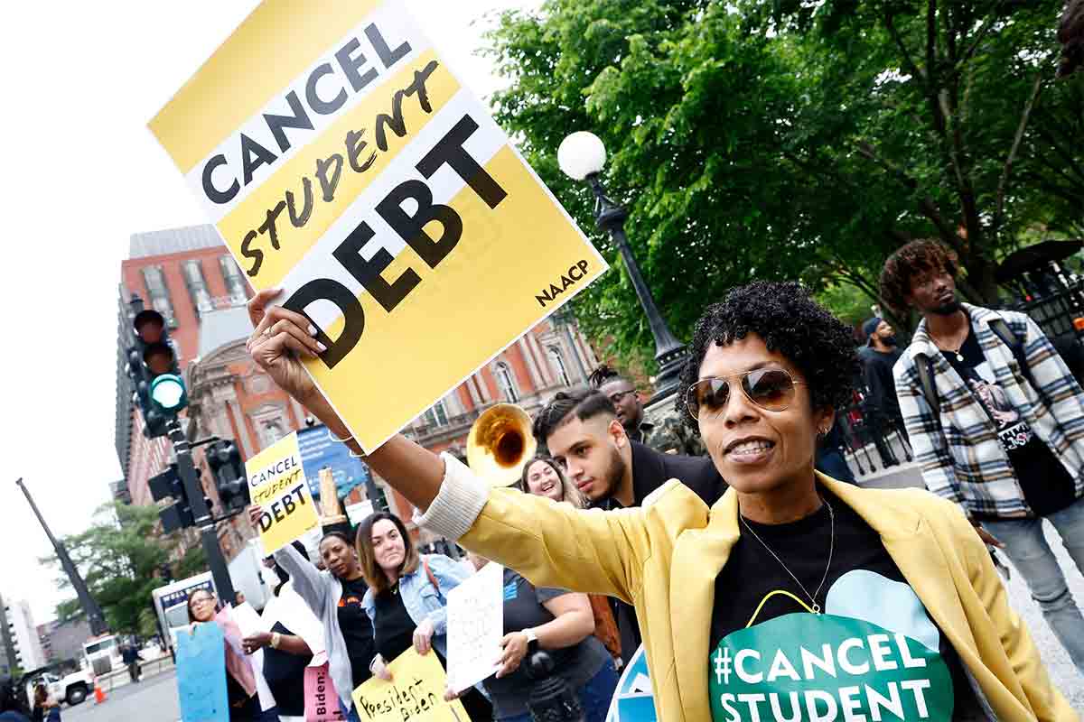 California Students Disheartened by SCOTUS Decision on Loan Forgiveness
