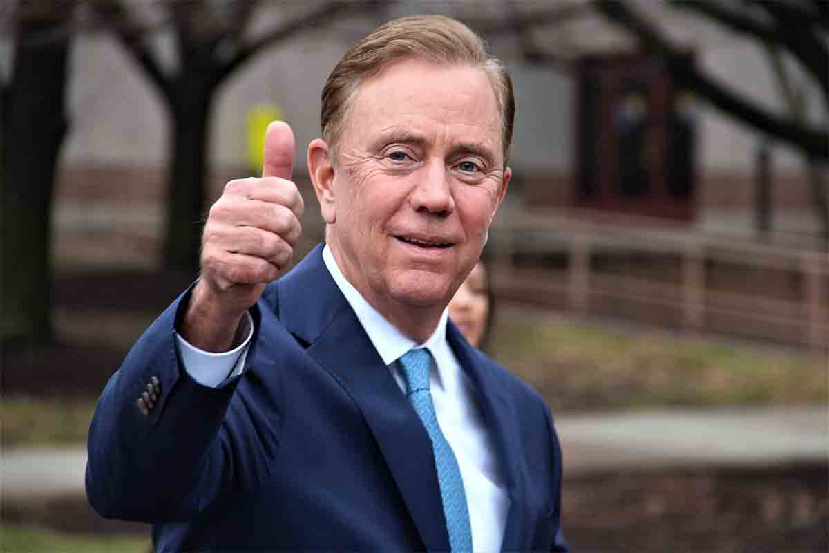 Connecticut Governor Signs Law Mandating Personal Finance Education for High School Students