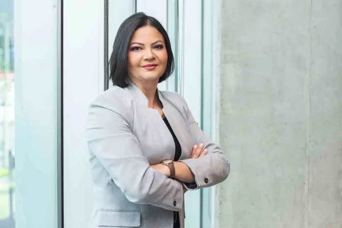 Tax Season: Martha Barrantes Shares Expertise in Comprehensive Survival Guide